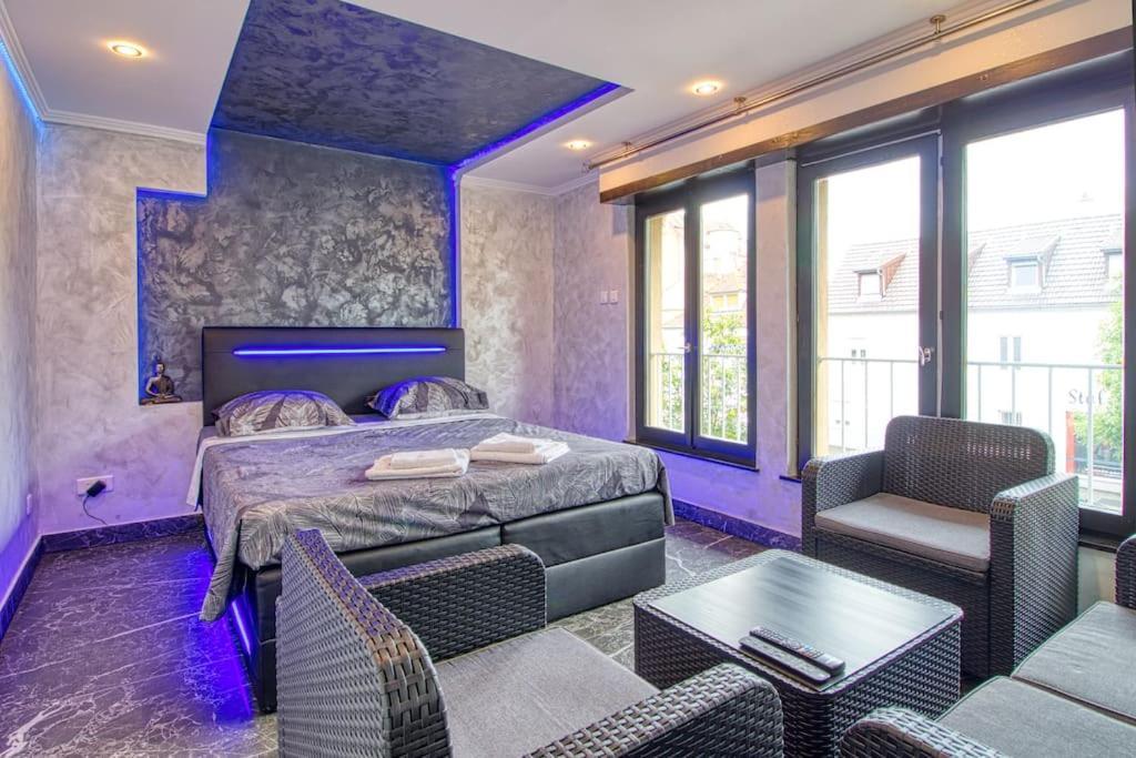 Appart Hotel Avec Sauna, Jacuzzi, Strasbourg Exterior photo